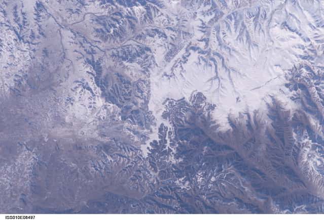 Saurez-vous trouver la Grande Muraille de Chine sur cette photo prise de la Station spatiale en 2004 ? © Nasa