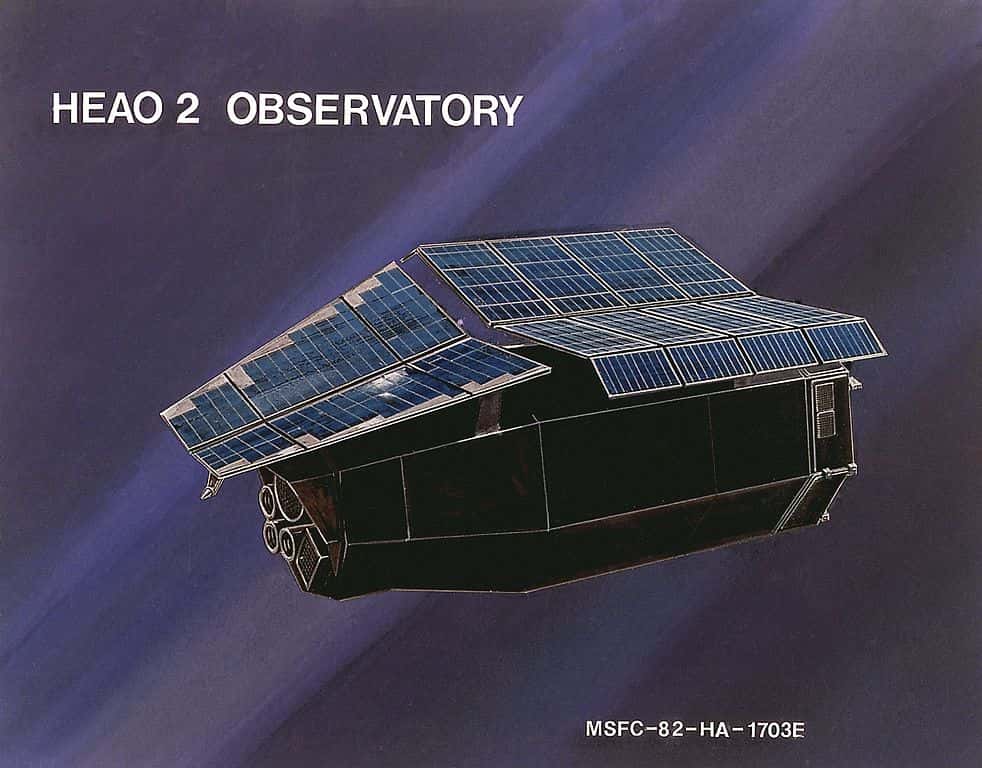 Une vue d'artiste du satellite HEAO-2. © Nasa