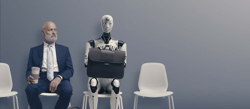 Un homme et un robot dans une salle d’attente en vue d’une interview d’embauche. Certains se demandent s’il y aurait là l’anticipation d’un futur où l’IA en viendrait à menacer nos emplois. © stokkete, Adobe Stock