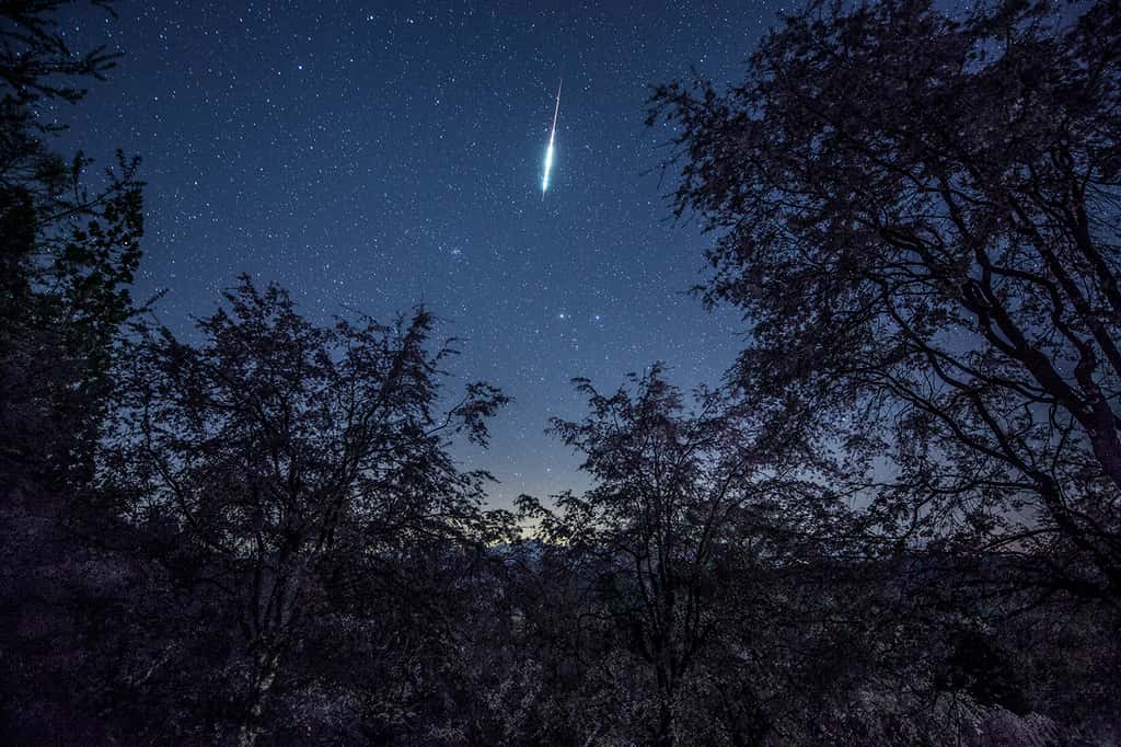 Étoile filante dans le ciel du Japon, le 28 avril 2019. © Kouji Ohnishi, Spaceweather