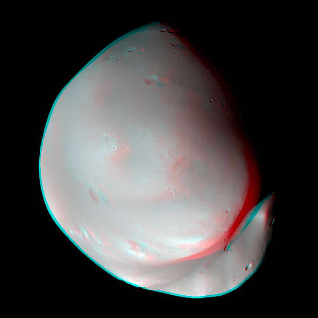 Le satellite Deimos et sa surface vue en 3 dimensions, visible avec des lunettes anaglyphes à filtres bleu et rouge. © Hope Mars Mission
