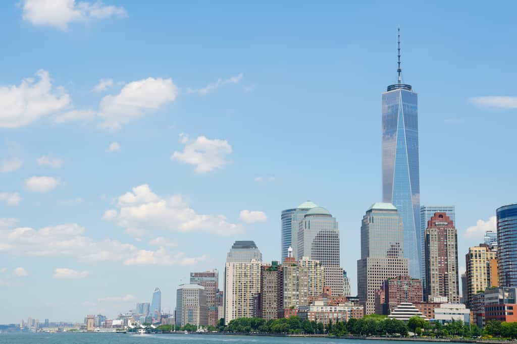 Le One World Trade Center, surnommé <em>Freedom Tower</em>, est désormais le plus haut gratte-ciel de New York City. © Varun Verma, fotolia