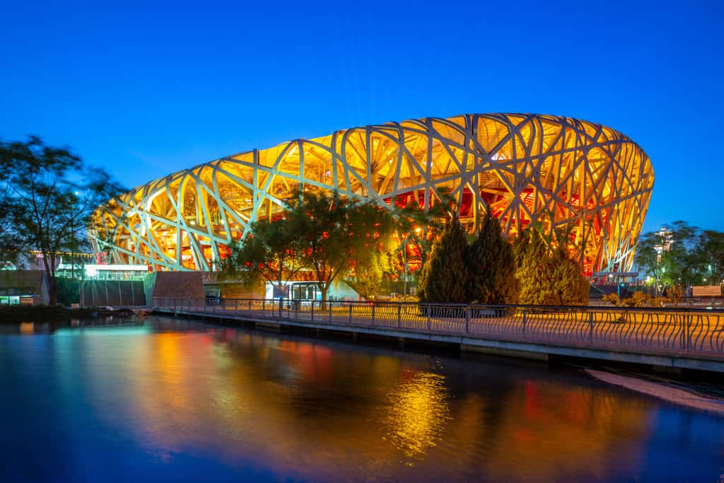 Le stade olympique de Beijing, un spectaculaire « nid d'oiseau » ! © Richie Chan, Adobe Stock