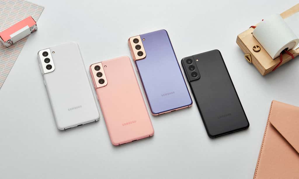 L'achat d'un smartphone de la gamme Galaxy S21 pendant <em>Les semaines de l'innovation </em>de Samsung permet de profiter d'offres séduisantes. © Samsung 