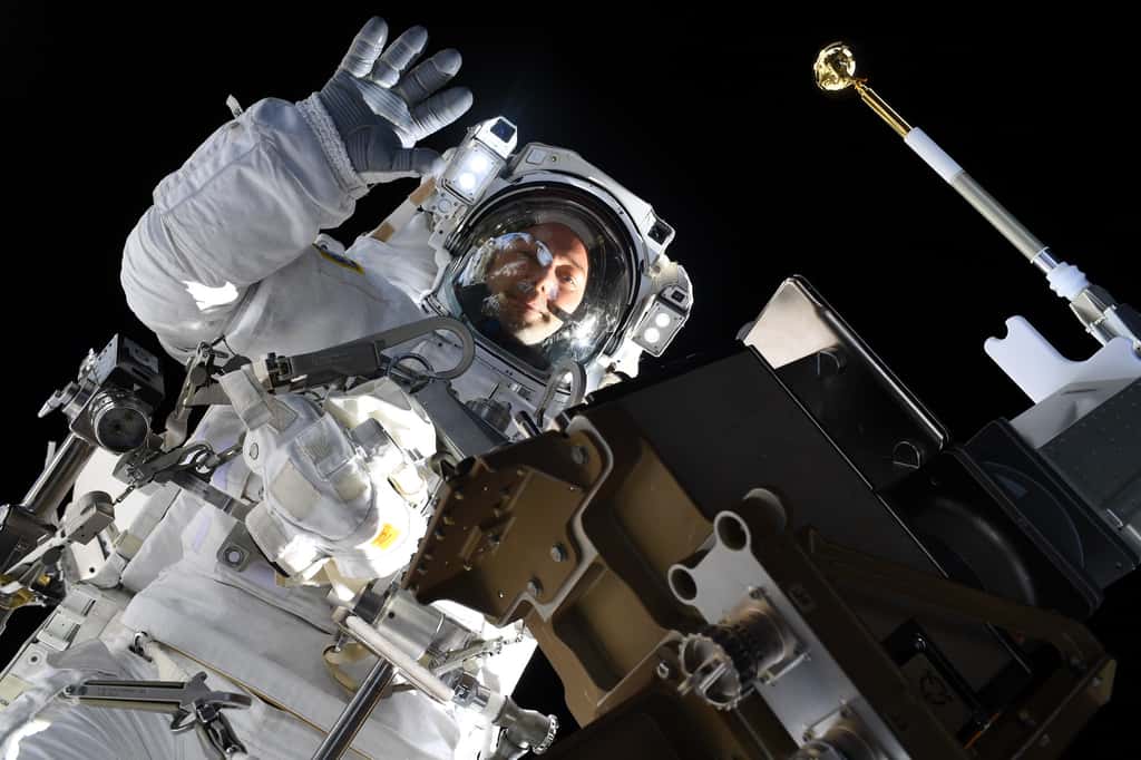Selfie de Thomas Pesquet pris lors de sa sortie extravéhiculaire le 12 septembre 2021. © Nasa, ESA, T. Pesquet