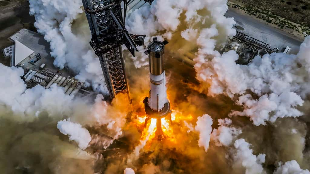 Le Starship est depuis longtemps au cœur des critiques sur l'impact environnemental de SpaceX et dans le viseur de plusieurs agences fédérales en raison de cela. Elon Musk est en plein combat politique contre ces agences. © SpaceX