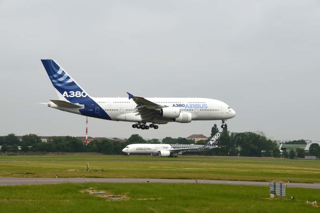 L'A380 en plein atterrissage