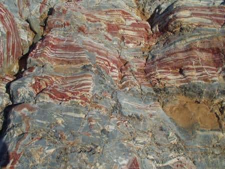 Les roches très anciennes du craton de Pilbara. © Hiroshi Ohmoto, Yumiko Watanabe