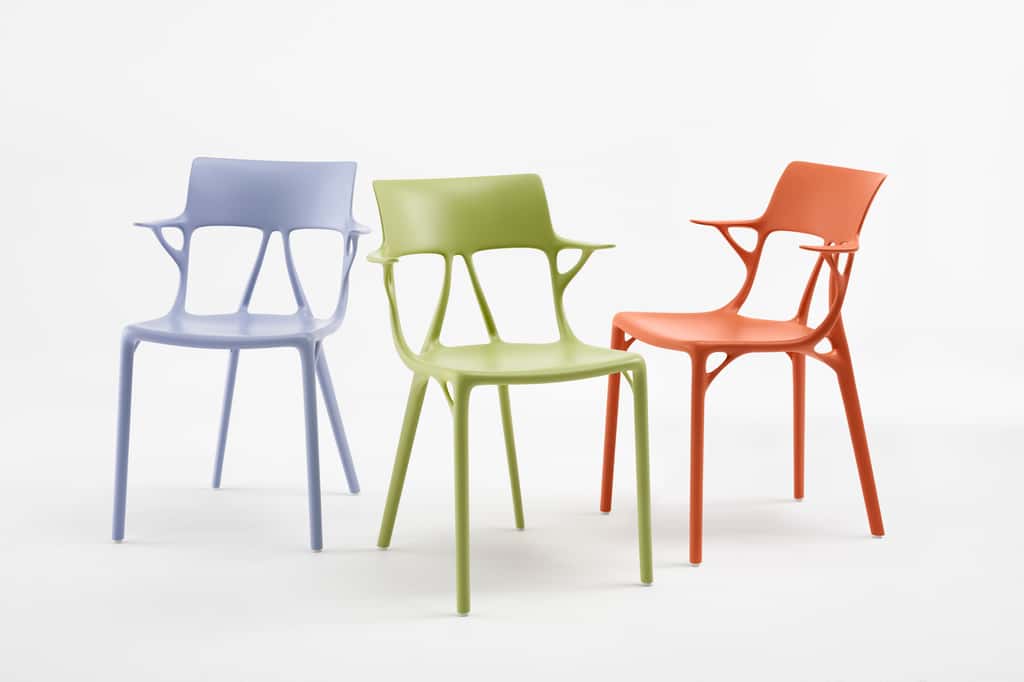 La chaise AI de Philippe Starck a été conçue de manière à minimiser la quantité de matériau et assurer sa solidité. © Philippe Starck