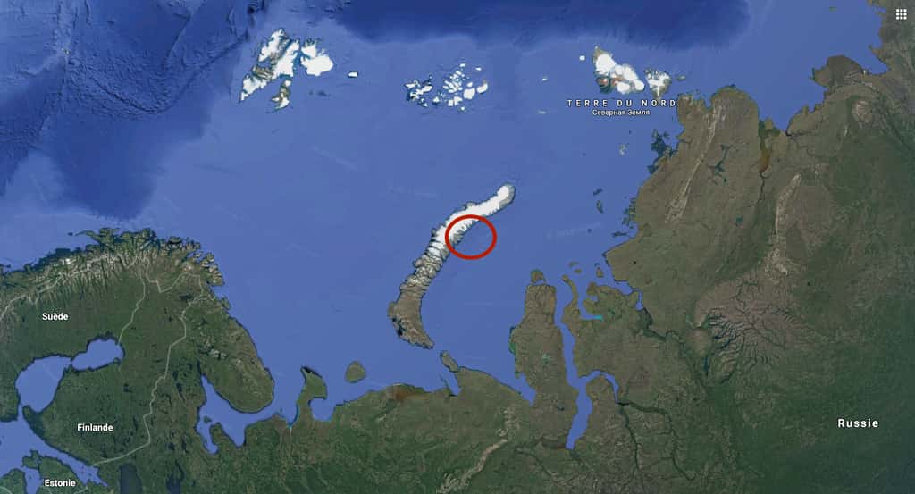 Les cinq îles étaient jusqu’à présent recouvertes par le glacier Nansen sur l’archipel de la Nouvelle-Zemble. © Google Maps