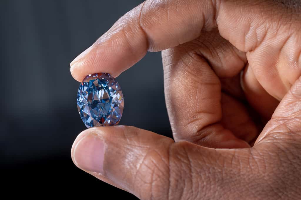 L’<em>Okavango blue</em>, un exceptionnel diamant de couleur bleu intense a été découvert au Botswana. © Okavango Diamond Company