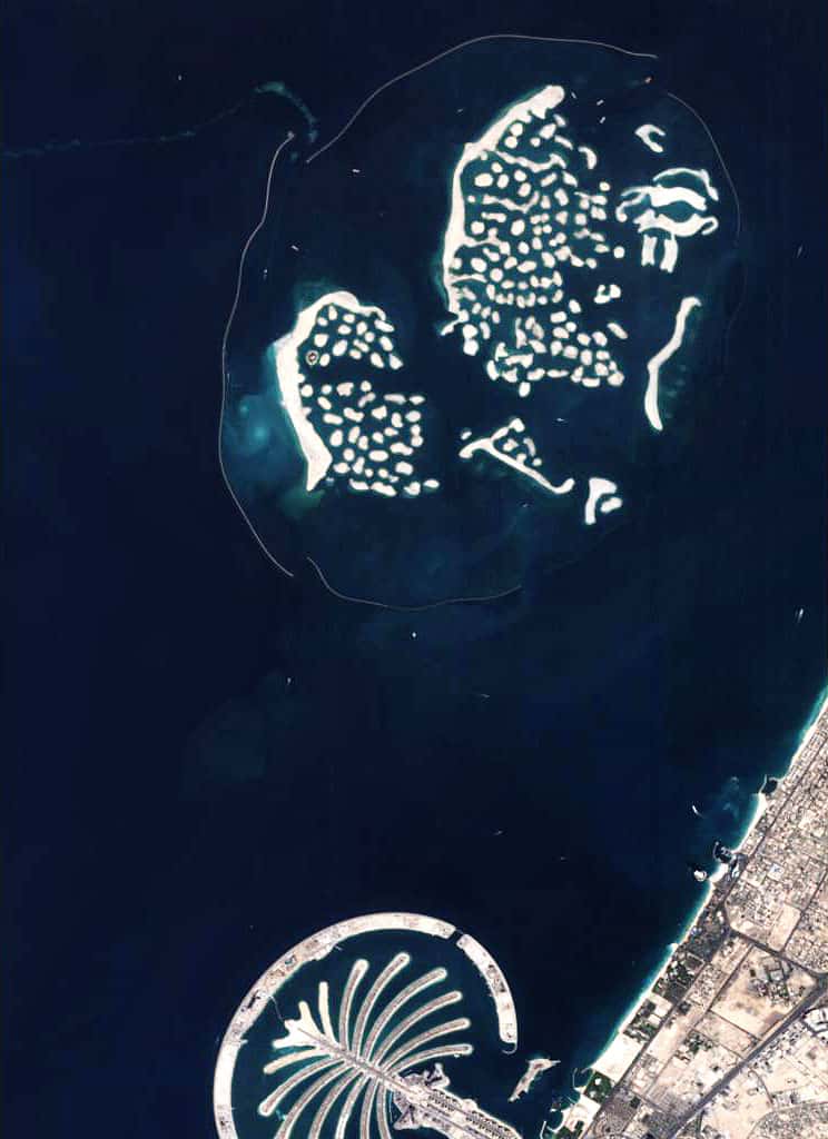 Les premières Palm Islands, au large de Dubaï. Crédit Esa