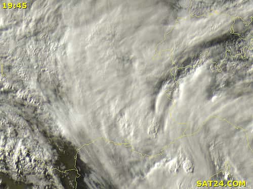Une image satellite de la couverture nuageuse au-dessus du Sud-Est de la France le 15 juin 2010, publié sur Sat24.com