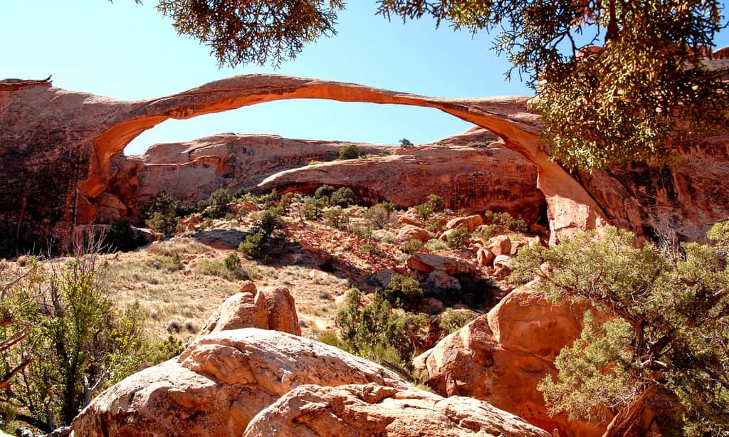 La plus longue des arches : Landscape Arch dans le « Jardin du diable » (88 m de long) © Antoine - Tous droits réservés
