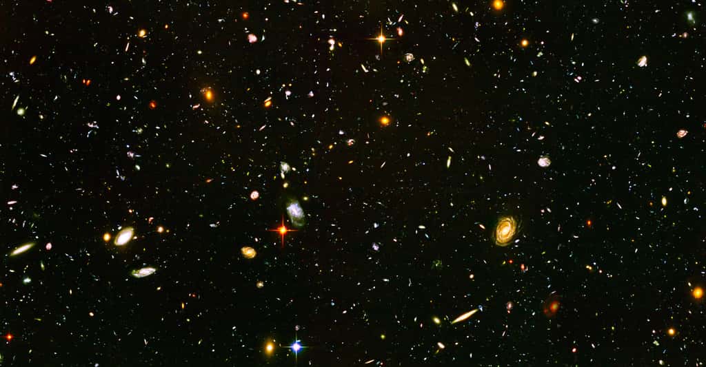 Des astronomes de l’université du Lancashire central (Royaume-Uni) annoncent avoir observé un <em>« Arc géant »</em> de 3,3 milliards d’années-lumière de long. Une structure tellement immense qu’elle pourrait ébranler le principe cosmologique. © allexxandarx, Adobe Stock