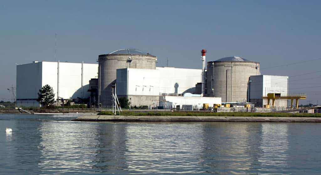 La centrale de Fessenheim n'est plus en fonctionnement depuis 2020. Elle sera démantelée à partir de 2025, après le déchargement du combustible. © César, Wikipedia, CC by-sa 3.0