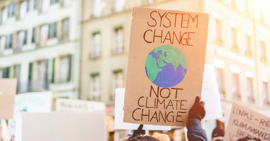 Pour vaincre le réchauffement climatique, c’est notre société tout entière qui doit changer. Des chercheurs montrent que c’est possible. En s’appuyant sur des évolutions politiques. © DisobeyArt, Adobe Stock