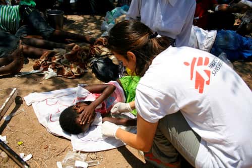 L'aide humanitaire est toujours très présente en Haïti, où le choléra continue de se répandre. © Médecins sans frontières, Flickr, CC by-nc-sa 2.0