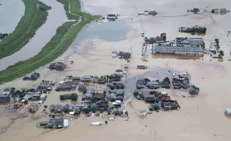 Vue aérienne d'inondations au Japon à Omachi, le 28 août 2019. © Jiji Press, AFP