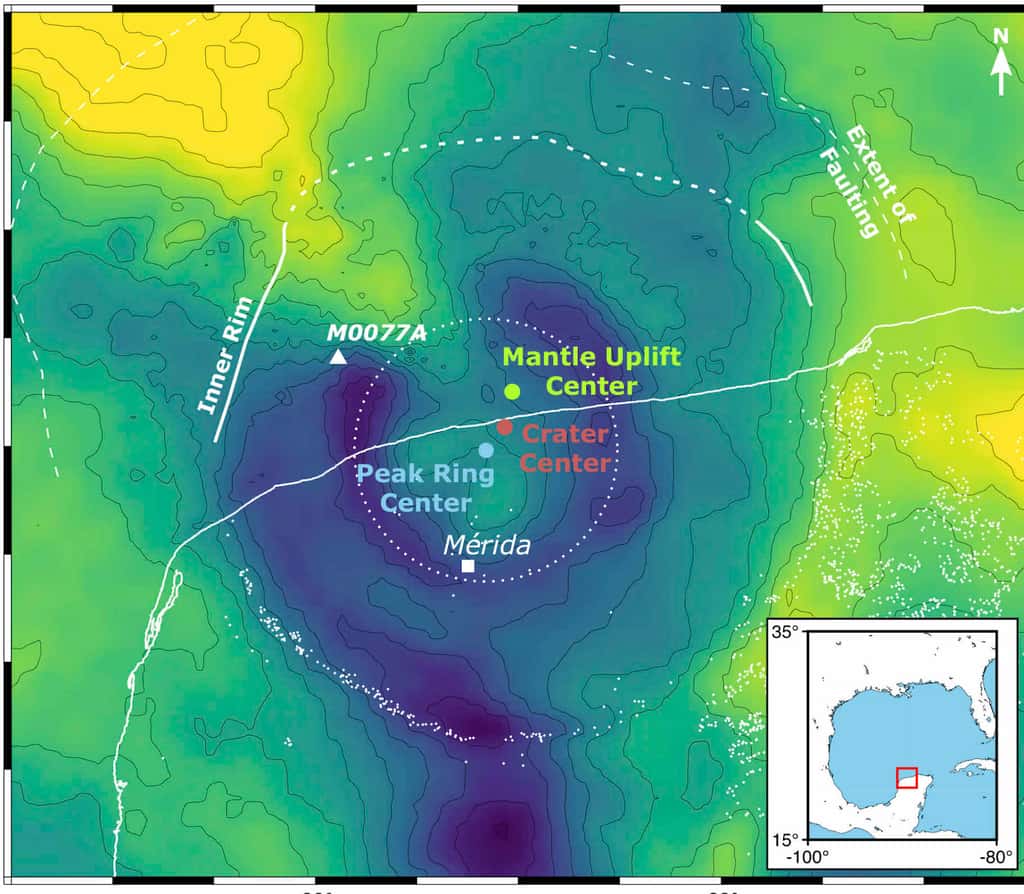 L’alignement dans une direction sud-ouest/nord-est du centre du cratère, du centre de l'anneau de crête (<em>peak ring centre</em>) - un anneau de montagnes fait de roches fortement fracturées à l'intérieur du bord du cratère - et du centre des roches du manteau surélevées profondes de 30 kilomètres (<em>mantle uplift centre</em>) constitue un élément de preuve majeur soutenant les résultats de la simulation d'une trajectoire d'astéroïde à 60°. © <em>Imperial College London</em>