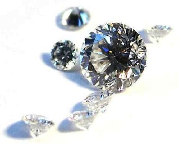 Les diamants nous donneront-ils des clés pour la nanomédecine ? © Mario Sarto, Wikipédia