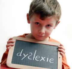 Les personnes dyslexiques ont des difficultés à associer une lettre ou un groupe de lettres avec un son. Selon certaines estimations, 10 % des Français pourraient être concernés. © DR