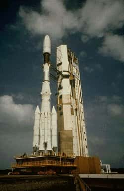 Une Ariane 4 sur en attente de lancementCrédit : www.raumfahrt-info.de