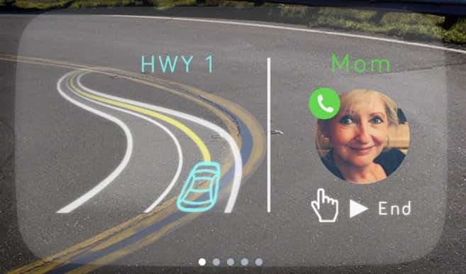 Navdy est capable de partager l’écran pour gérer plusieurs informations simultanément. Le conducteur pourra ainsi prendre un appel vocal d’un geste de la main tout en continuant à suivre son guidage GPS. © Navdy