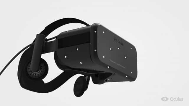 L’Oculus « Crescent Bay » est la dernière version du casque de réalité augmentée de la société éponyme désormais propriété de Facebook. Après plusieurs années de développement, le modèle grand public devrait sortir courant 2015. © Oculus