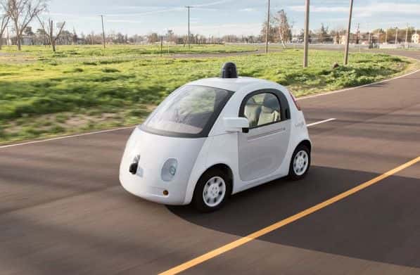 Au cours des 14 derniers mois, Google dit avoir enregistré 341 désengagements durant les essais sur route de ses voitures autonomes. © Google