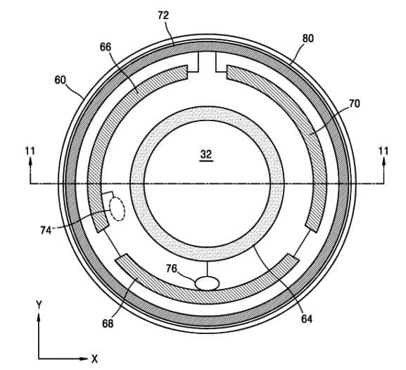 Ce schéma extrait du brevet déposé par Samsung illustre le concept de lentilles dotées d’une caméra qui pourrait renvoyer l’image filmée à un smartphone et potentiellement diffuser en direct ce que voit la personne. © Samsung