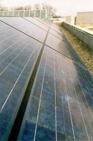 Panneaux solairesCrédit : http://www.a-e.ch