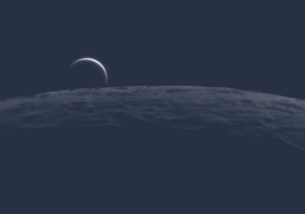 La perspective adoptée ici par le Français Nicolas Lefaudeux rappelle celle des missions Apollo. Mais ce n’est pas la Terre que l’on découvre au-dessus du relief de la Lune… © Nicolas Lefaudeux, <em>Astronomy Photagrapher of the Year 2021</em>