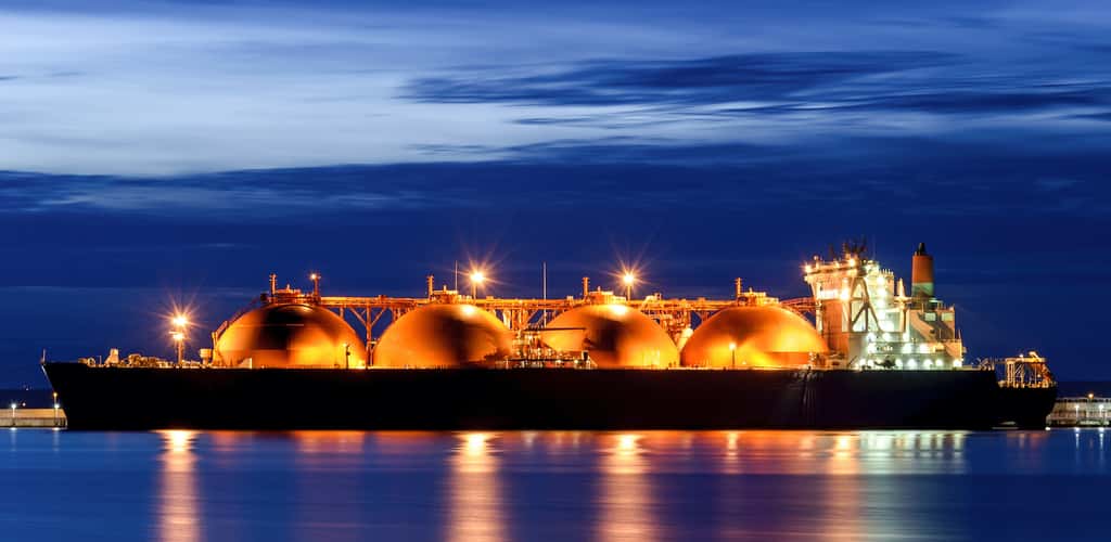 Le recours au gaz naturel liquéfié, le GNL, pourrait aider à accroître notre indépendance énergétique. © Wojciech Wrzesien, Adobe Stock