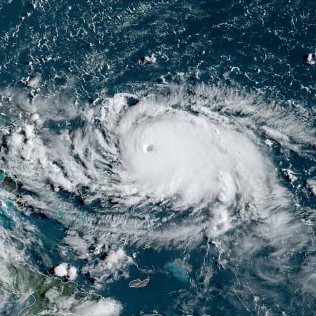 L’œil de l’ouragan Dorian apparaît clairement sur ce cliché pris le 31 août 2019 par le satellite GOES-East de l’Agence américaine responsable de l’étude de l’océan et de l’atmosphère (NOAA) © CIRA, NOAA