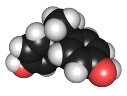Le bisphénol A est constitué de carbone (noir), d'hyrdogène (blanc) et d'oxygène (rouge). © Edgar181 / Wikimedia Commons (domaine public)