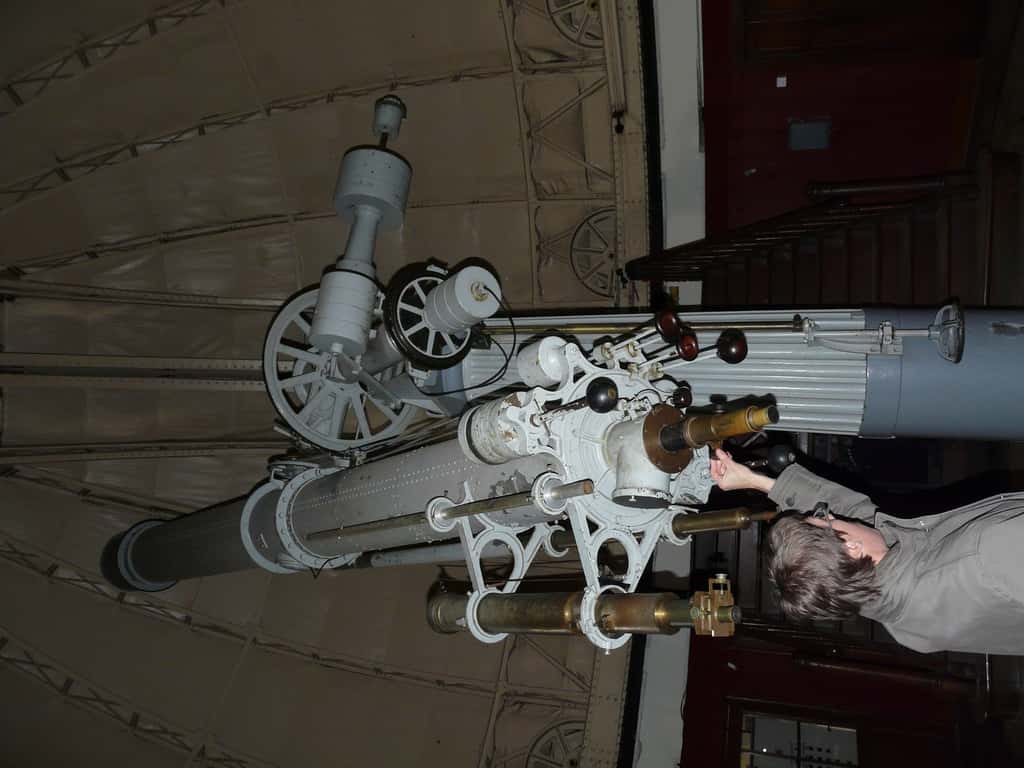 Datant de la fin du XIX<sup>e</sup> siècle, ce réfracteur de 48 centimètres de diamètre et 7 mètres de focale est la fierté de l'observatoire de Strasbourg. © J.-B. Feldmann