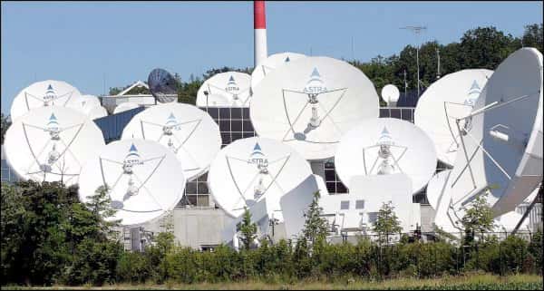 SES est l'un des premiers opérateurs de satellites dans le monde. En Europe, il partage le marché des services satellitaires avec Eutelsat. © SES