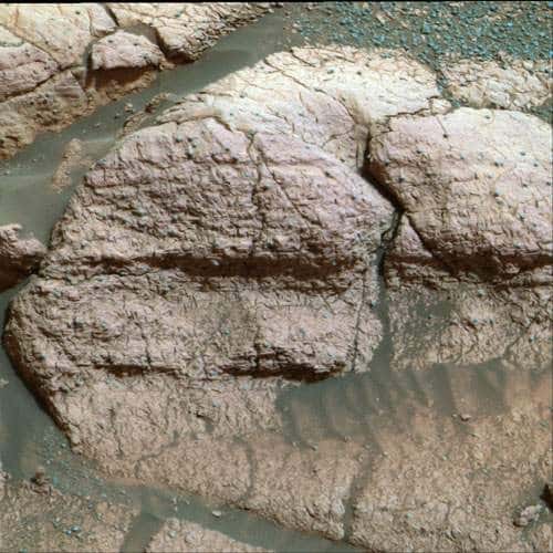 Sur Mars, le soufre (observé ici sur le rocher El Capitan) aurait été à l'origine de l'effet de serre. © Nasa/JPL 