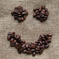 Le café est l'un des produits les plus connus du commerce équitable. © infos-commerce-equitable.com