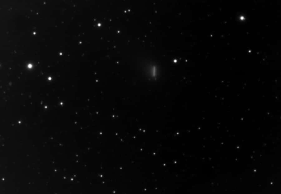Déplacement de la comète Garradd le 11 août 2011 pendant 37 minutes. © R. Morisan