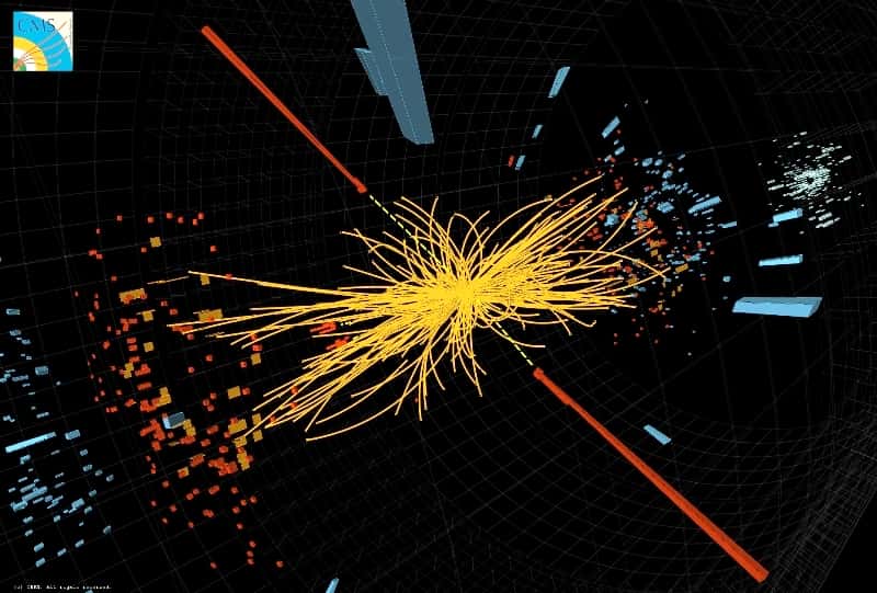 Dans le détecteur CMS, deux signatures (traits rouges) sous forme de deux photons partant simultanément dans des sens opposés correspondrait à la désintégration d'un boson de Higgs dont la masse est d'environ 124 GeV. © Cern
