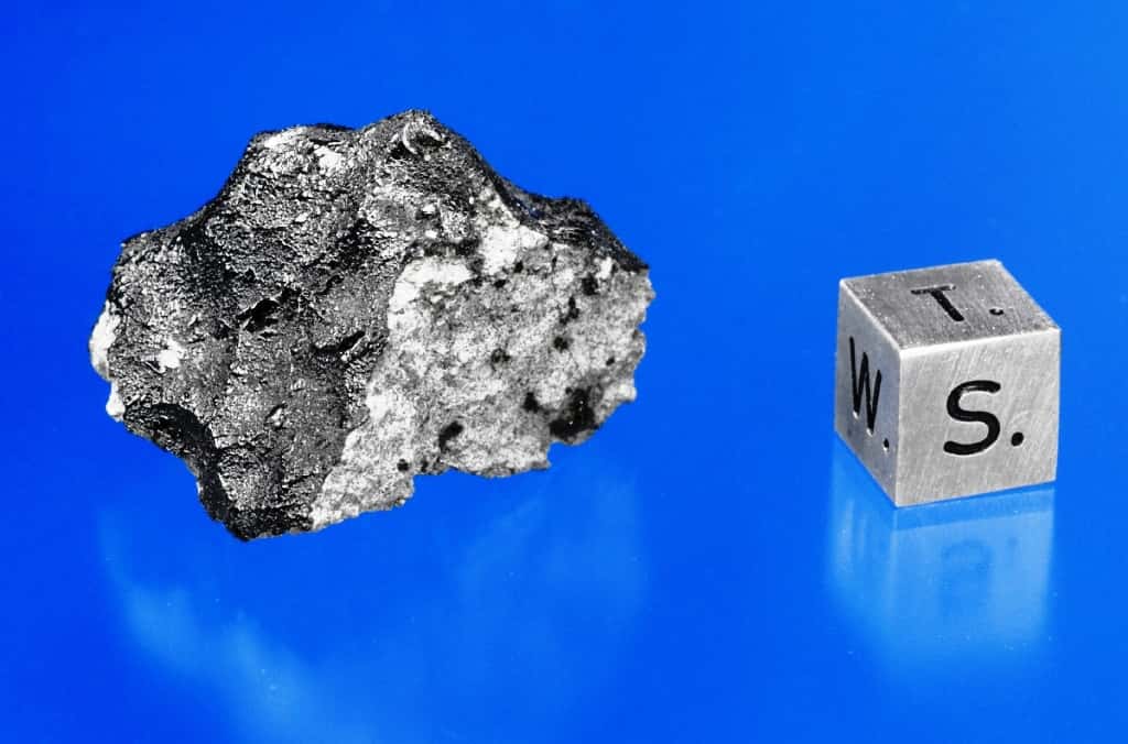 Un fragment de la météorite martienne Tissint. C'est un exemple de shergottite. © Macovich Collection, Darryl Pitt
