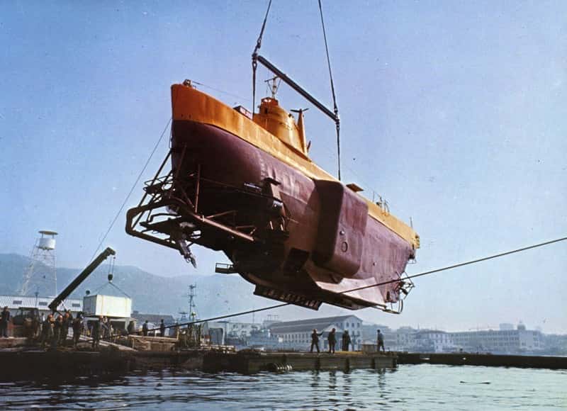 Le bathyscaphe <em>Archimède</em> prêt pour une mise à l'eau. © Commandant Houot, CC by-nc-sa 2.0