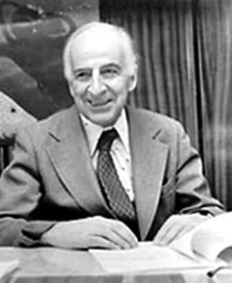Le physicien Bruno Pontecorvo, ancien élève de Fermi, est l’un des pères de la théorie du neutrino. Il a figuré parmi les premiers à supposer que les neutrinos pouvaient se convertir périodiquement les uns dans les autres. © Samoil Bilenky, John Bahcall