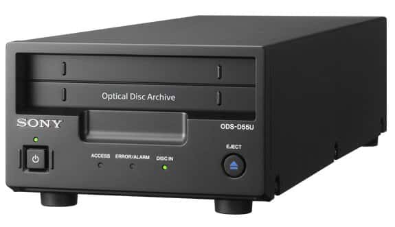 L'ODS-D55U permettrait de stocker de 300 Go à 1,5 To de données sur une seule cartouche comportant 12 disques Blu-ray. © Sony
