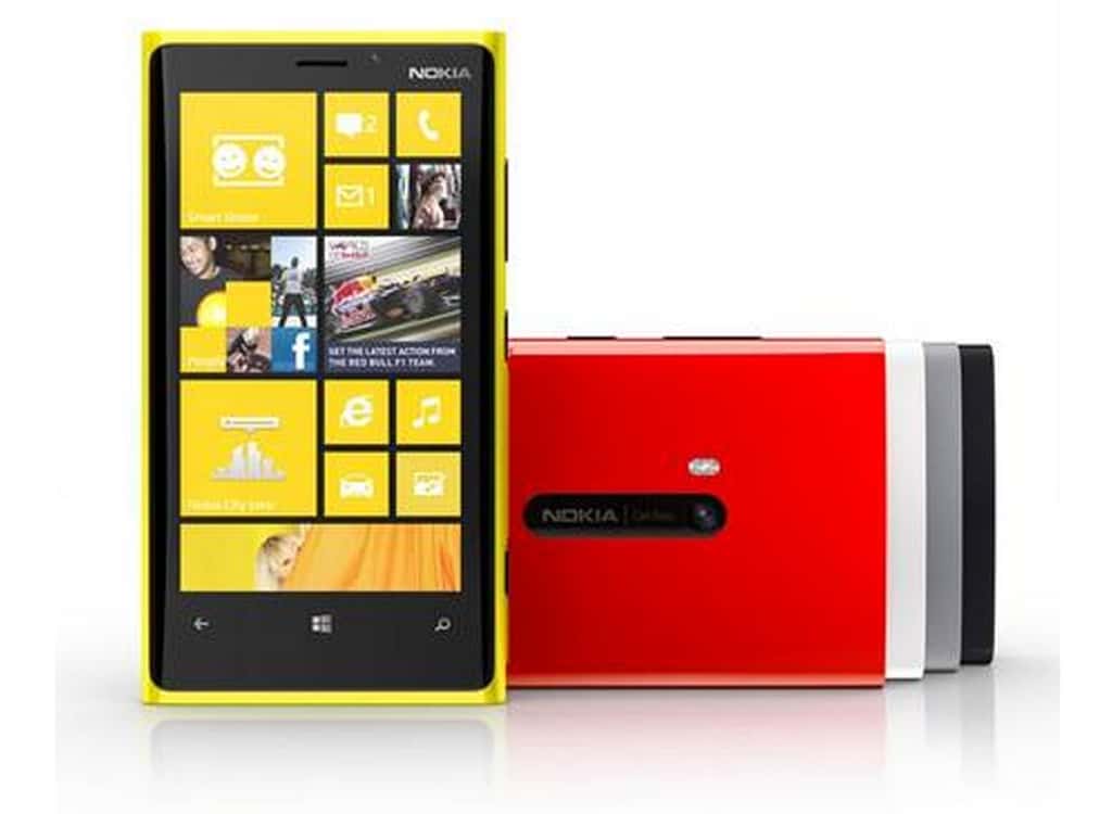 Le Nokia Lumia 920 sera le nouveau modèle haut de gamme de la marque avec son écran de 4,7 pouces et son appareil photo doté d’un système de stabilisation optique d’image. © Nokia