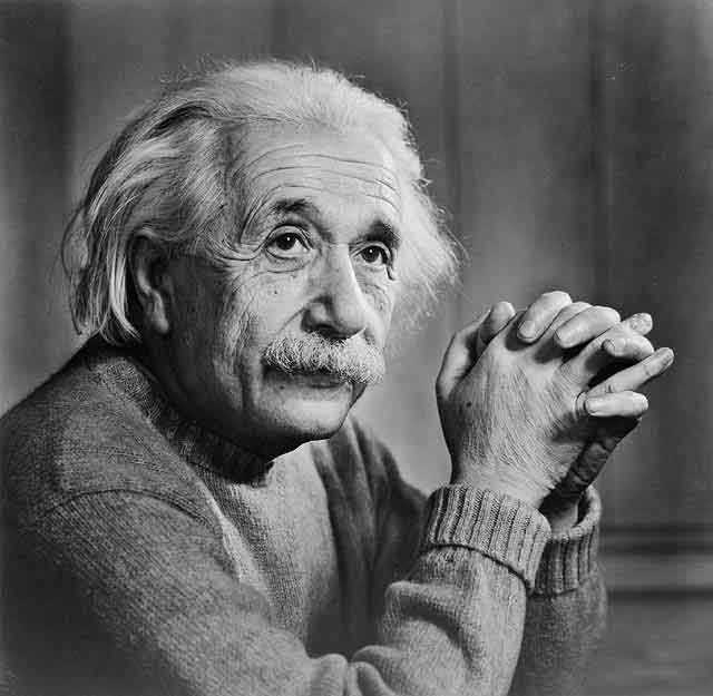  Albert Einstein quelques années avant sa mort (due à une rupture d'anévrisme) à Princeton. Les secrets de son génie sont-ils lisibles dans son conectome ? © DP