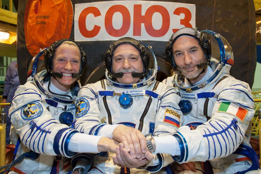 Les trois astronautes qui s’élanceront ce soir à destination de l’ISS. De gauche à droite, Karen Nyberg (Nasa), Fyodor Yurchikhin (Roscosmos) et Luca Parmitano (Esa). © Nasa