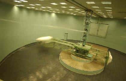 La centrifugeuse du Centre d'entraînement. <br />Elle peut simuler des accélérations allant jusqu'à 30g.<br />(Crédit : Capcomespace)